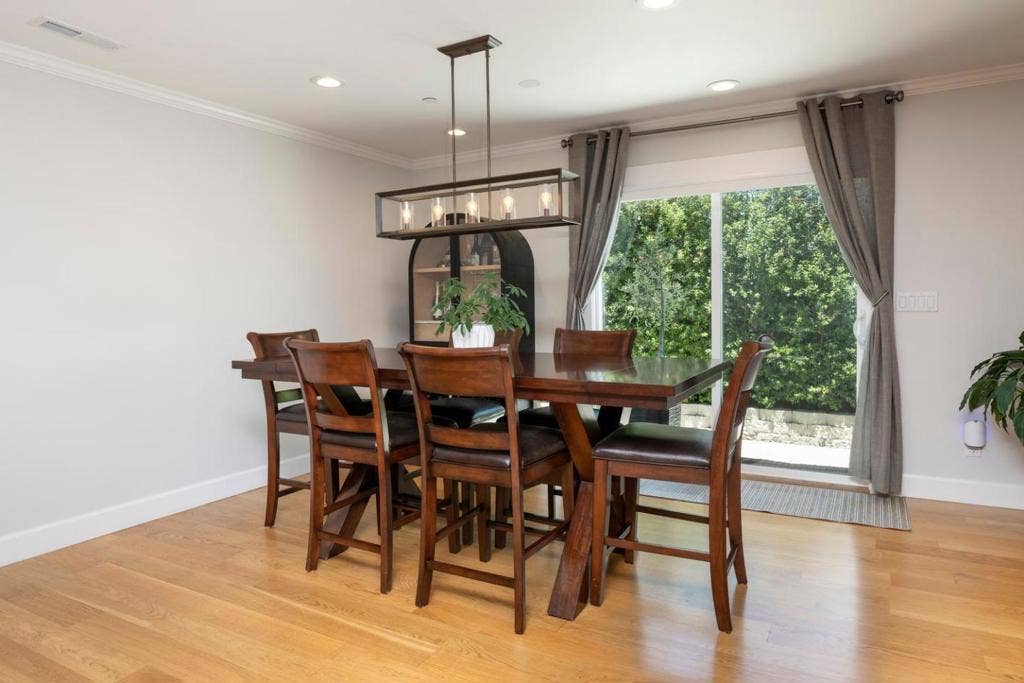 1600 ARK Street, San Mateo, CA 94403 1600 ARK Street, San Mateo, CA 94403