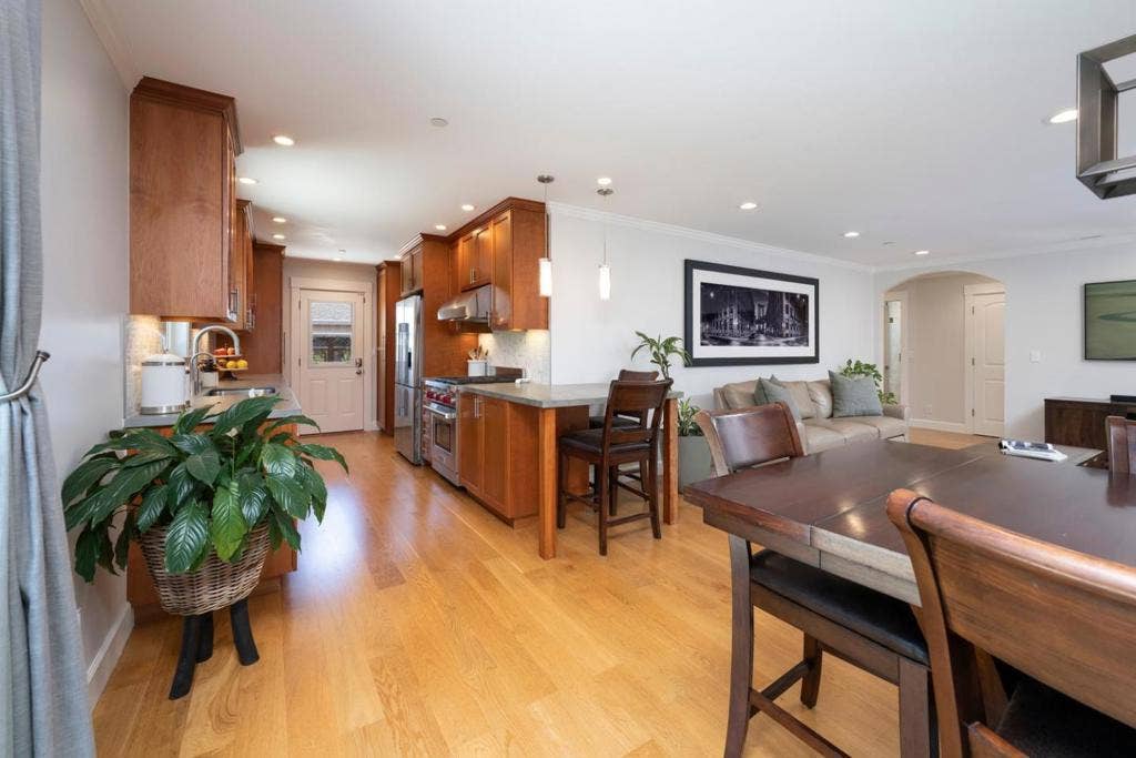 1600 ARK Street, San Mateo, CA 94403 1600 ARK Street, San Mateo, CA 94403