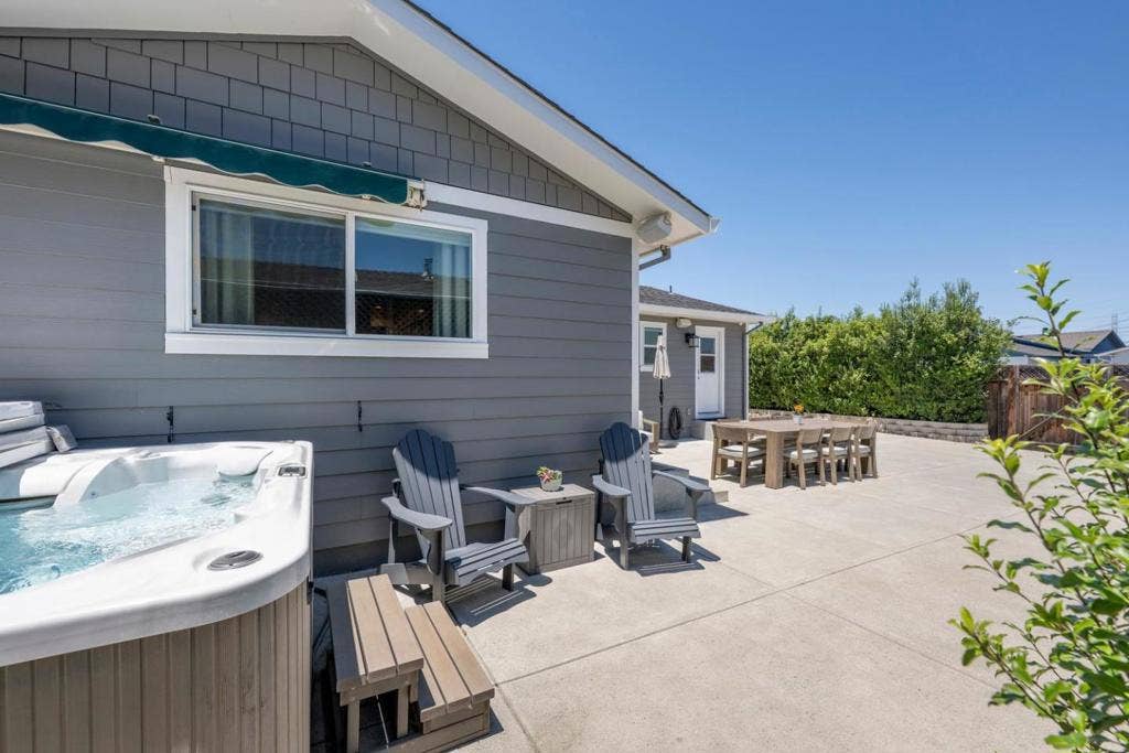 1600 ARK Street, San Mateo, CA 94403 1600 ARK Street, San Mateo, CA 94403
