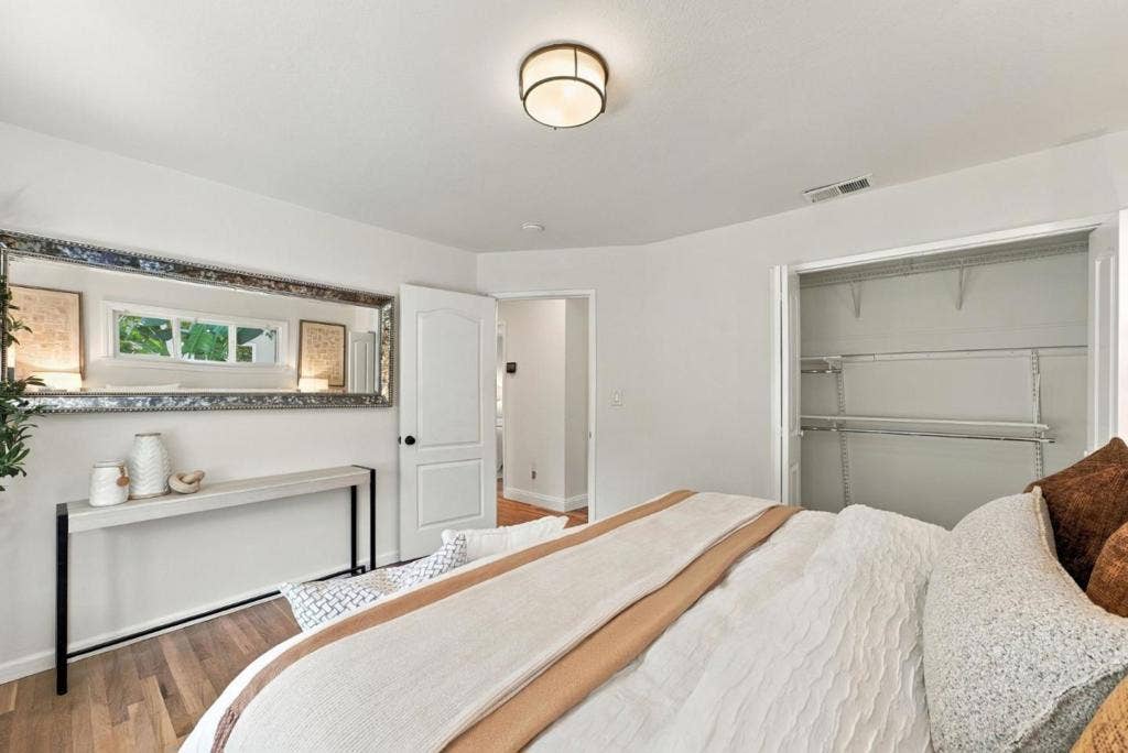 1666 Creek Drive, San Jose, CA 95125 1666 Creek Drive, San Jose, CA 95125