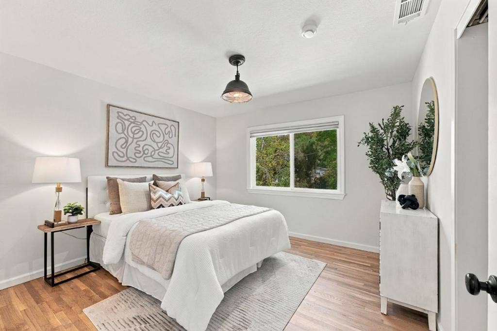 1666 Creek Drive, San Jose, CA 95125 1666 Creek Drive, San Jose, CA 95125