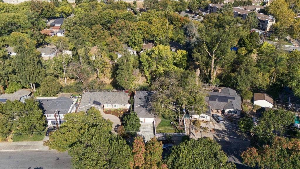 1666 Creek Drive, San Jose, CA 95125 1666 Creek Drive, San Jose, CA 95125
