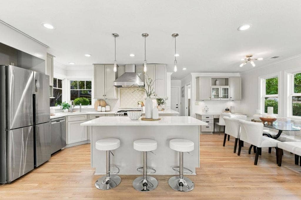 1666 Creek Drive, San Jose, CA 95125 1666 Creek Drive, San Jose, CA 95125