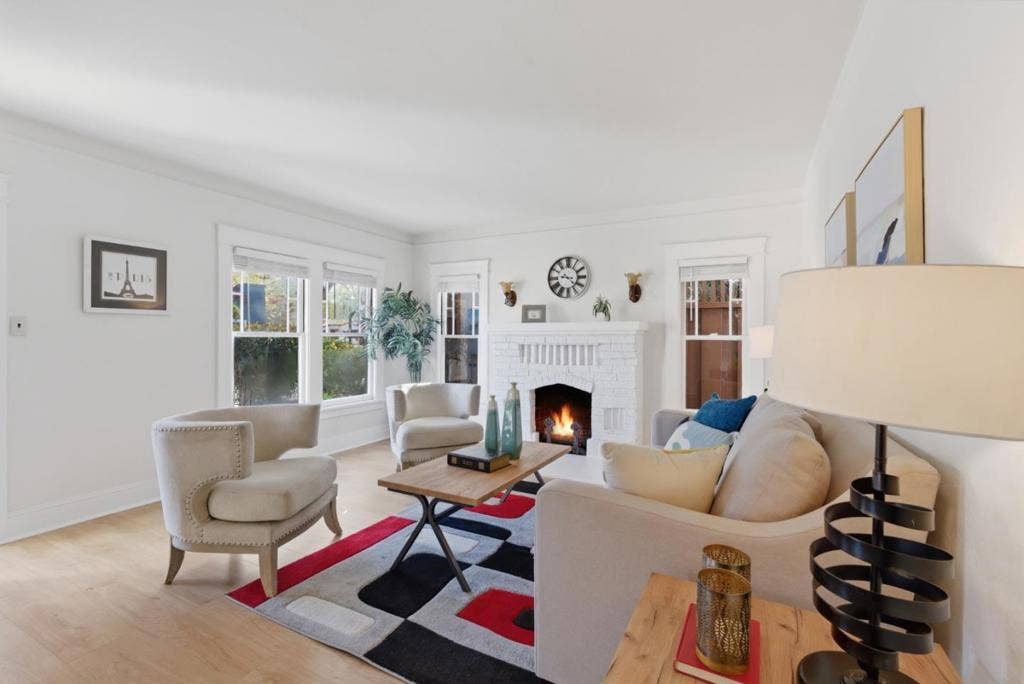711 Emerson Court, San Jose, CA 95126 711 Emerson Court, San Jose, CA 95126