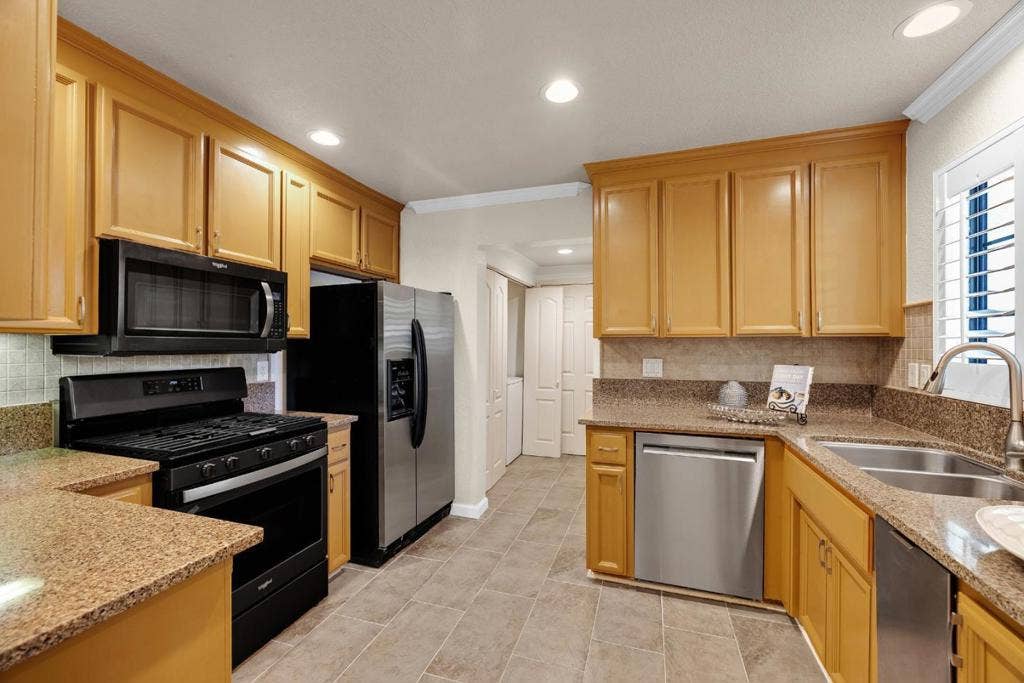 39269 Marbella Terraza, #8N, Fremont, CA 94538 39269 Marbella Terraza, #8N, Fremont, CA 94538