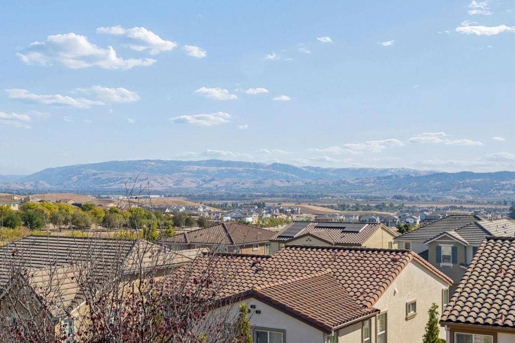 2026 Forino Drive, Dublin, CA 94568 2026 Forino Drive, Dublin, CA 94568