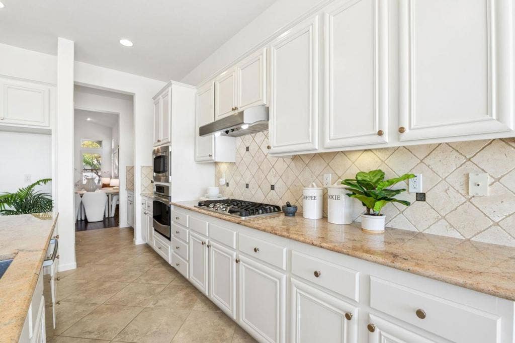 2026 Forino Drive, Dublin, CA 94568 2026 Forino Drive, Dublin, CA 94568