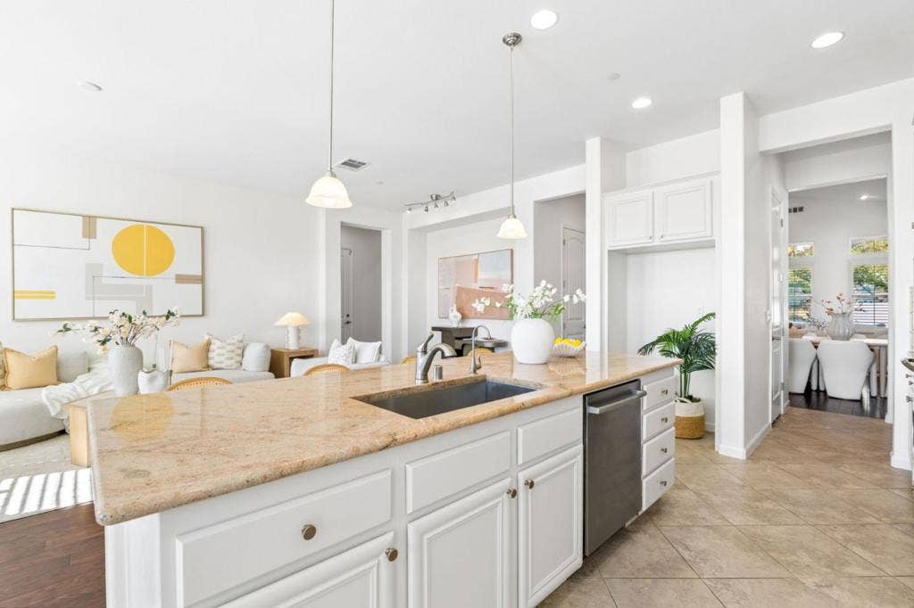 2026 Forino Drive, Dublin, CA 94568 2026 Forino Drive, Dublin, CA 94568
