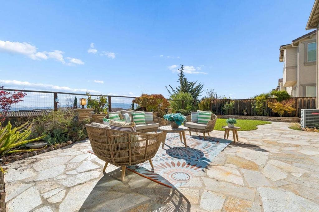 2026 Forino Drive, Dublin, CA 94568 2026 Forino Drive, Dublin, CA 94568