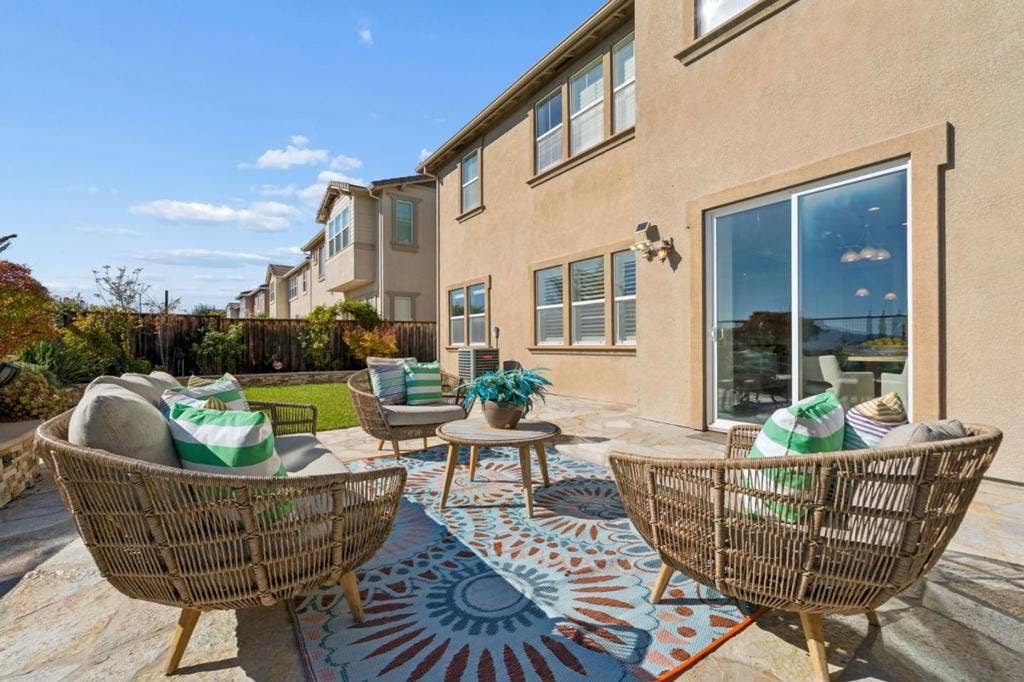 2026 Forino Drive, Dublin, CA 94568 2026 Forino Drive, Dublin, CA 94568