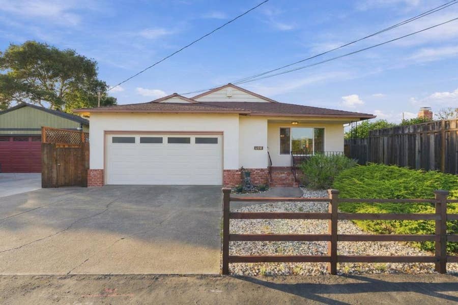 Property photo for 985 Market Street, Alameda, CA