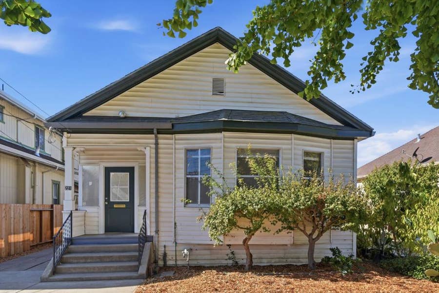 Property photo for 221 N Delaware Street, San Mateo, CA