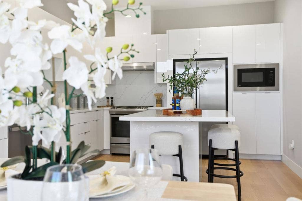 188 Terraine Street, San Jose, CA 95110 188 Terraine Street, San Jose, CA 95110