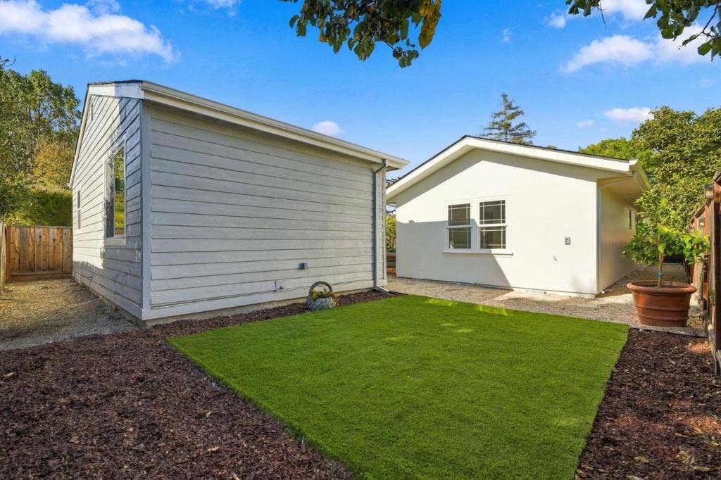 914 2nd Avenue, Redwood City, CA 94063 914 2nd Avenue, Redwood City, CA 94063
