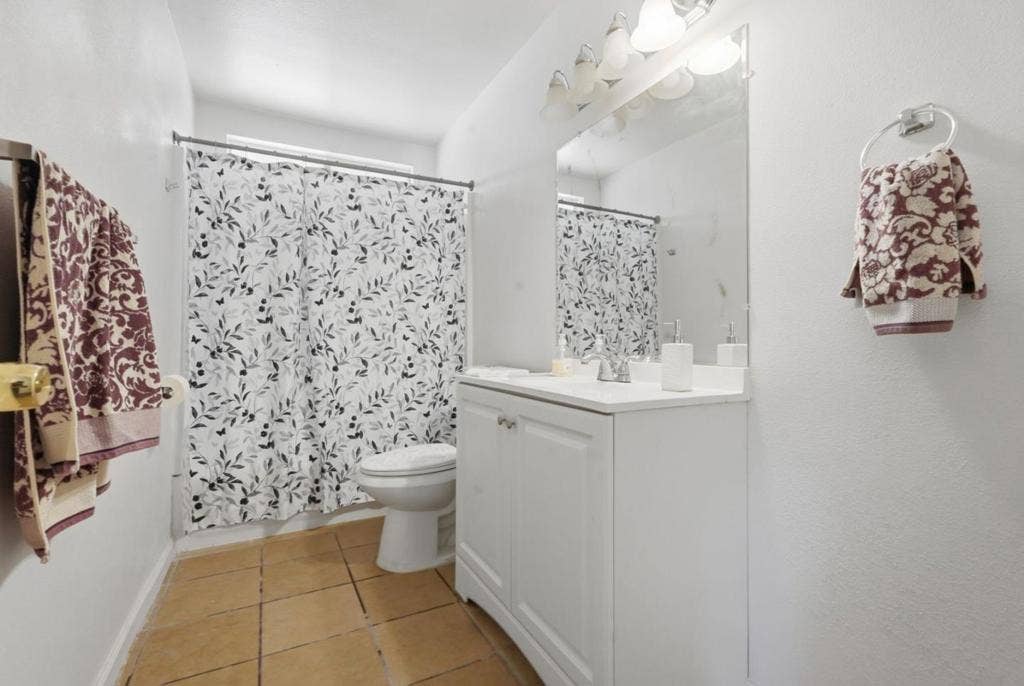 1551 Little Rock Court, Merced, CA 95348 1551 Little Rock Court, Merced, CA 95348