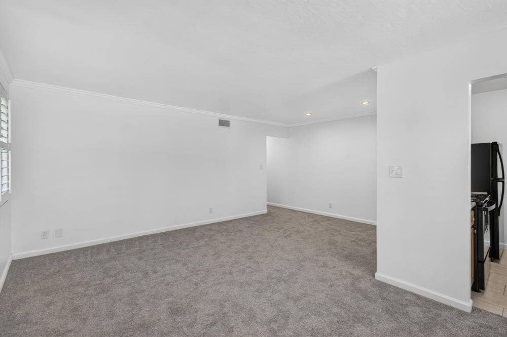 5948 Walerga Road, #4, Sacramento, CA 95842 5948 Walerga Road, #4, Sacramento, CA 95842