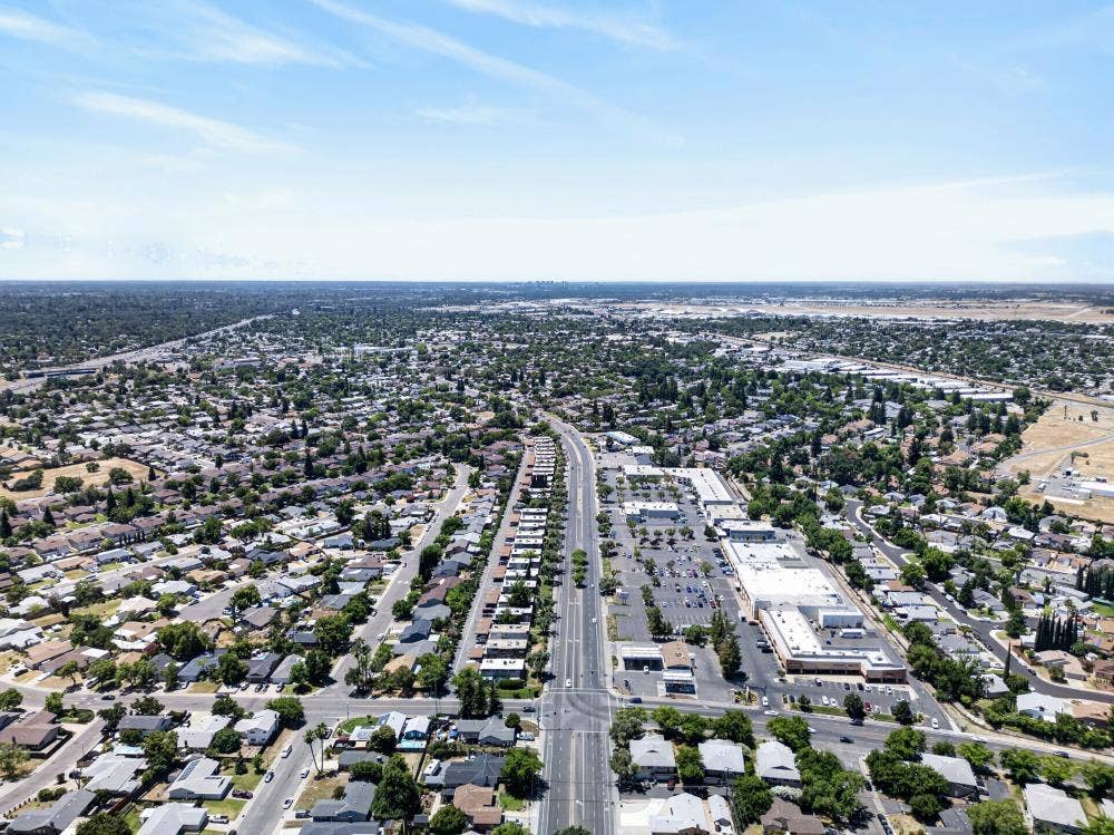 5948 Walerga Road, #4, Sacramento, CA 95842 5948 Walerga Road, #4, Sacramento, CA 95842