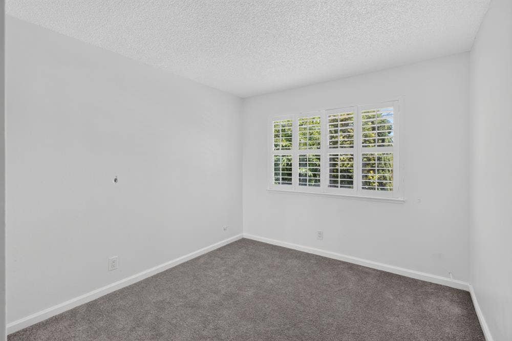 5948 Walerga Road, #4, Sacramento, CA 95842 5948 Walerga Road, #4, Sacramento, CA 95842