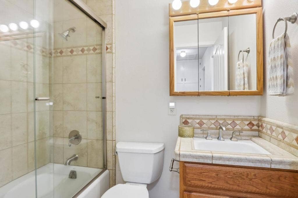1485 Cherokee Drive, Salinas, CA 93906 1485 Cherokee Drive, Salinas, CA 93906