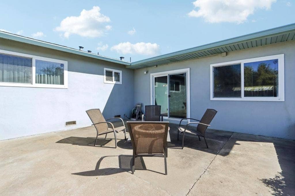 1485 Cherokee Drive, Salinas, CA 93906 1485 Cherokee Drive, Salinas, CA 93906