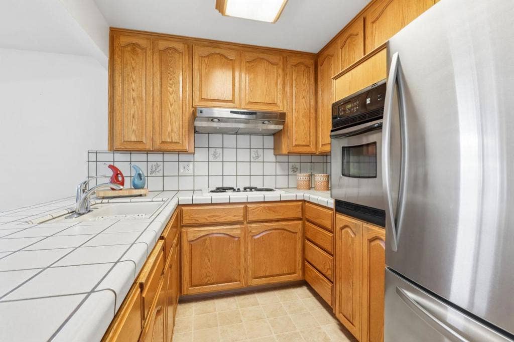 1485 Cherokee Drive, Salinas, CA 93906 1485 Cherokee Drive, Salinas, CA 93906