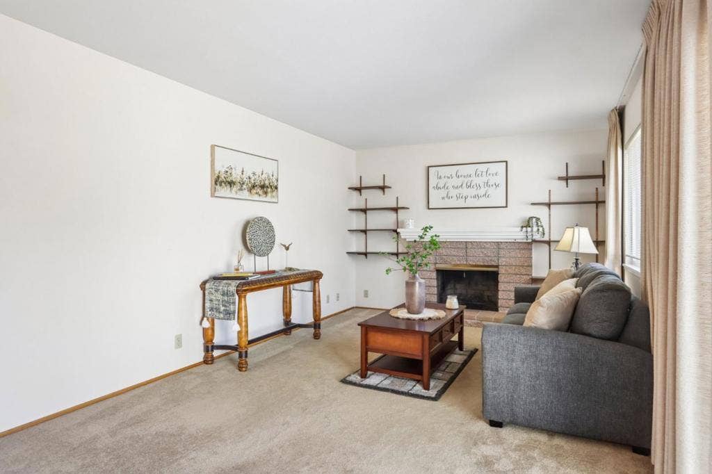 1485 Cherokee Drive, Salinas, CA 93906 1485 Cherokee Drive, Salinas, CA 93906