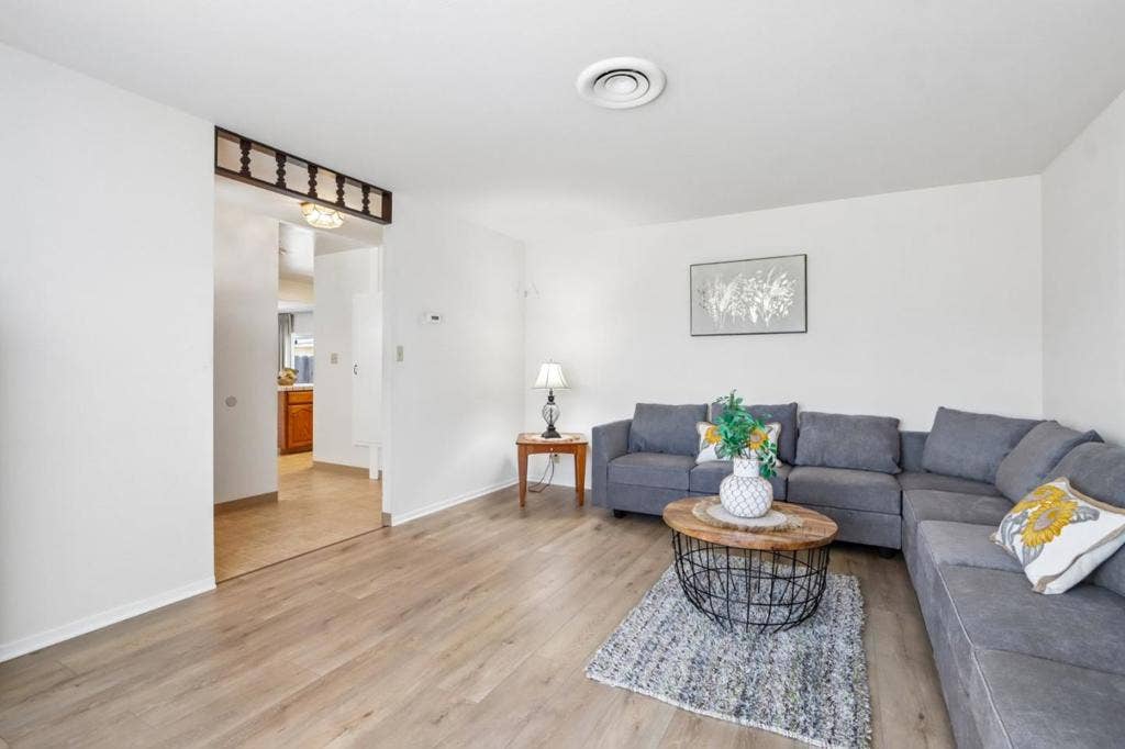 1485 Cherokee Drive, Salinas, CA 93906 1485 Cherokee Drive, Salinas, CA 93906