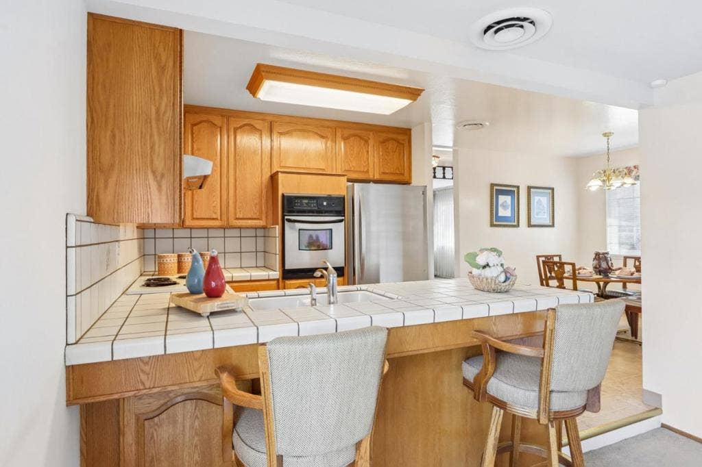 1485 Cherokee Drive, Salinas, CA 93906 1485 Cherokee Drive, Salinas, CA 93906