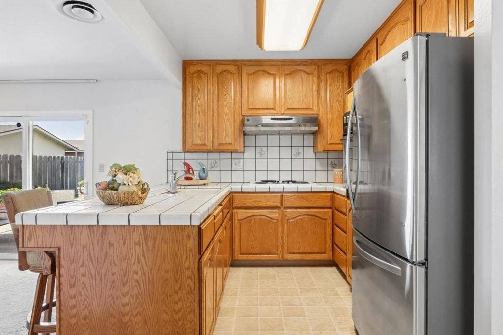 1485 Cherokee Drive, Salinas, CA 93906 1485 Cherokee Drive, Salinas, CA 93906