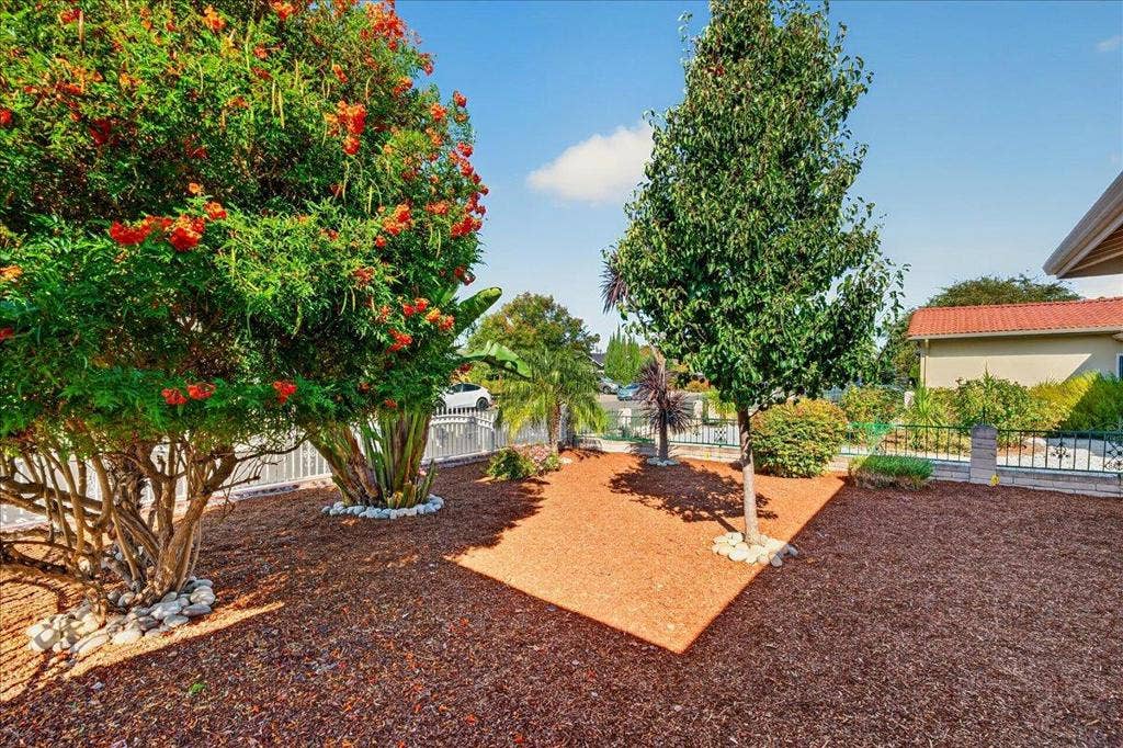 2057 El Capitan Avenue, Santa Clara, CA 95050 2057 El Capitan Avenue, Santa Clara, CA 95050