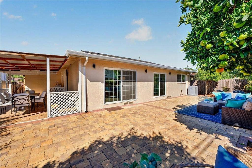 2057 El Capitan Avenue, Santa Clara, CA 95050 2057 El Capitan Avenue, Santa Clara, CA 95050
