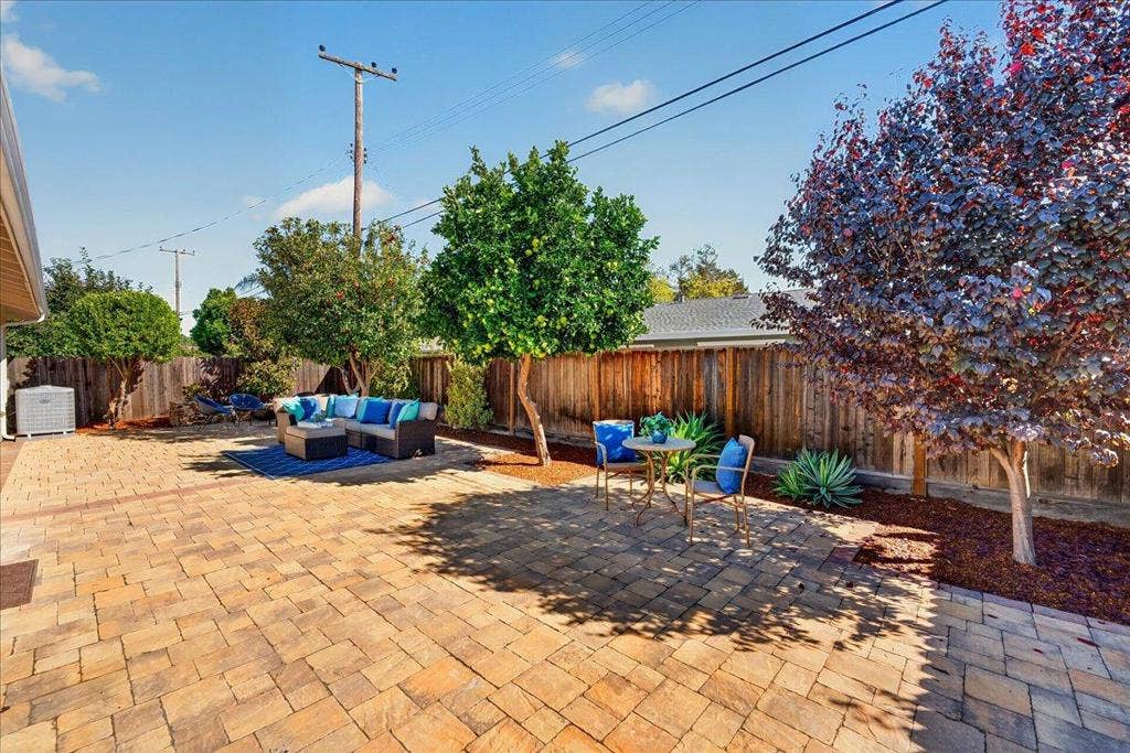 2057 El Capitan Avenue, Santa Clara, CA 95050 2057 El Capitan Avenue, Santa Clara, CA 95050
