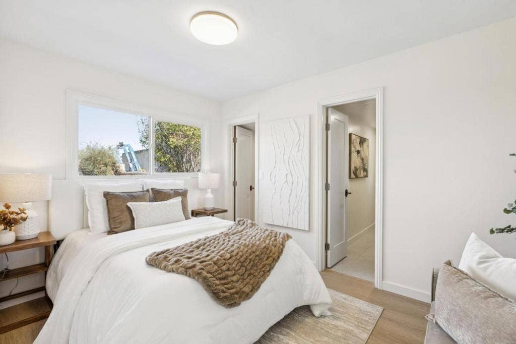 24 N Idaho Street, San Mateo, CA 94401 24 N Idaho Street, San Mateo, CA 94401