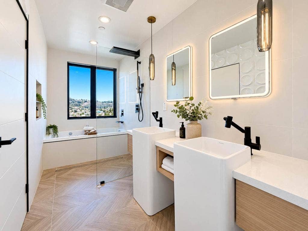 134 Athens Street, San Francisco, CA 94112 134 Athens Street, San Francisco, CA 94112