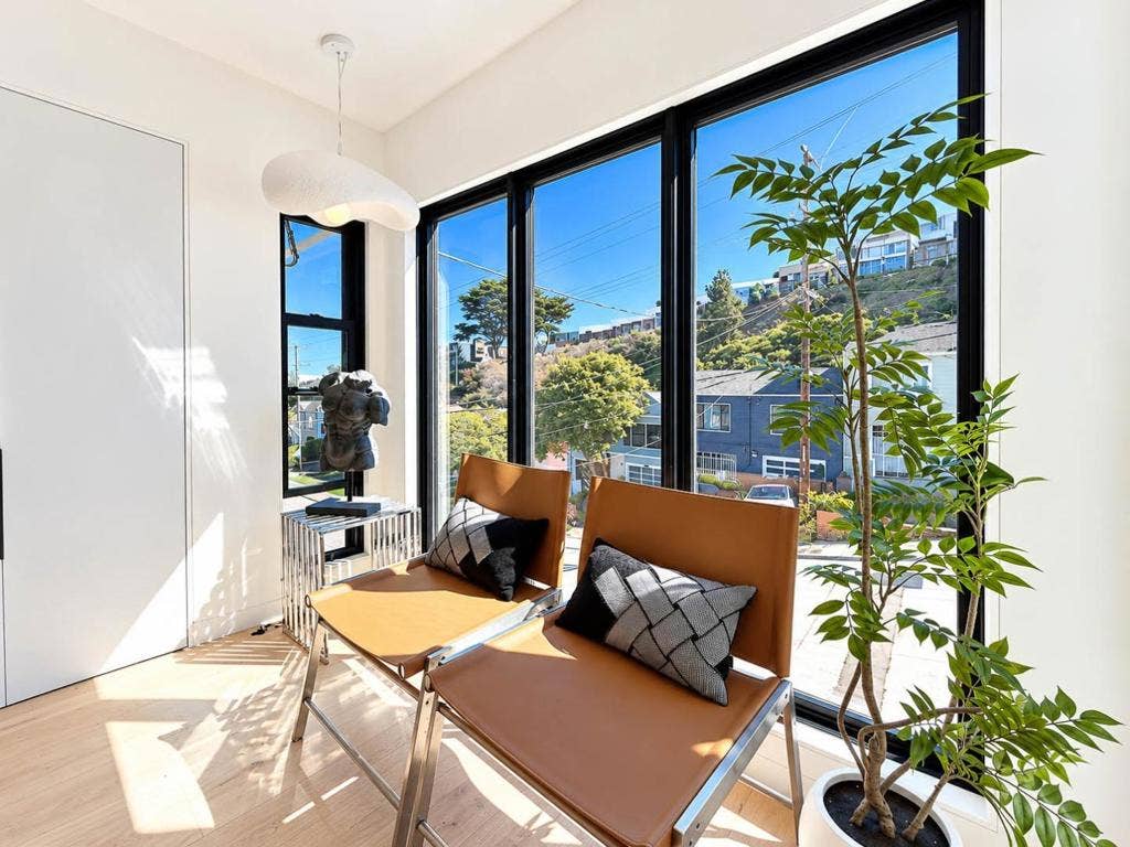 134 Athens Street, San Francisco, CA 94112 134 Athens Street, San Francisco, CA 94112