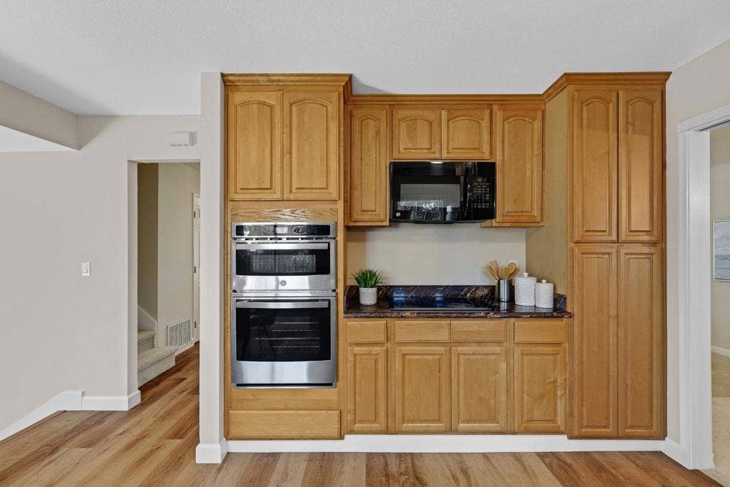 163 Rodrigues Avenue, Milpitas, CA 95035 163 Rodrigues Avenue, Milpitas, CA 95035