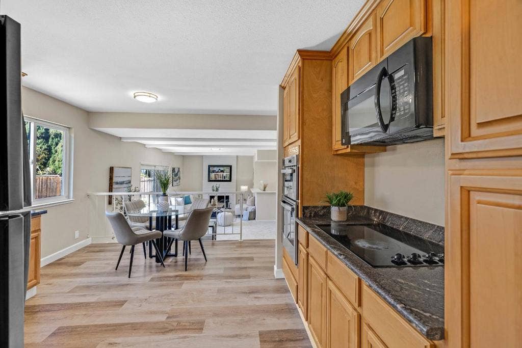 163 Rodrigues Avenue, Milpitas, CA 95035 163 Rodrigues Avenue, Milpitas, CA 95035