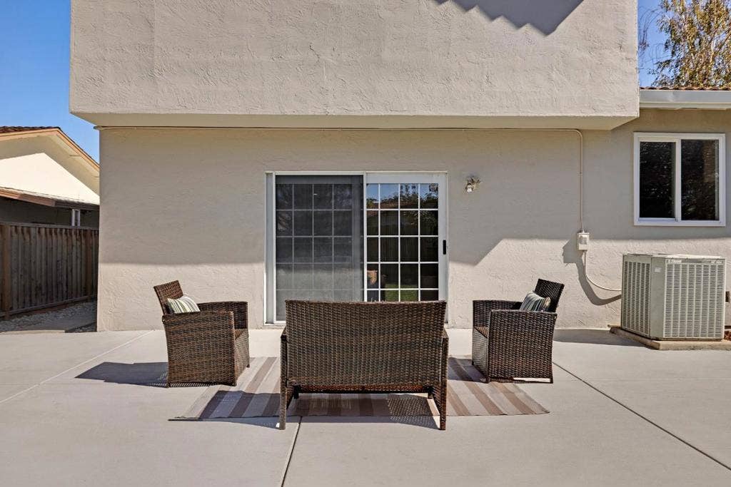 163 Rodrigues Avenue, Milpitas, CA 95035 163 Rodrigues Avenue, Milpitas, CA 95035
