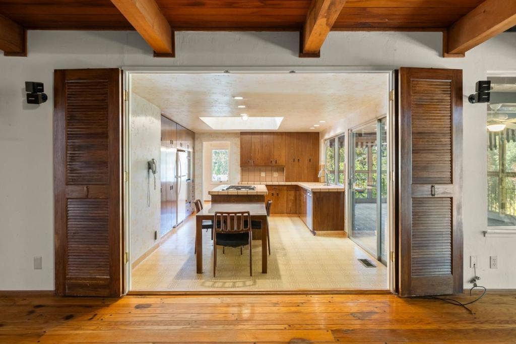 13158 Stewart Court, Saratoga, CA 95070 13158 Stewart Court, Saratoga, CA 95070