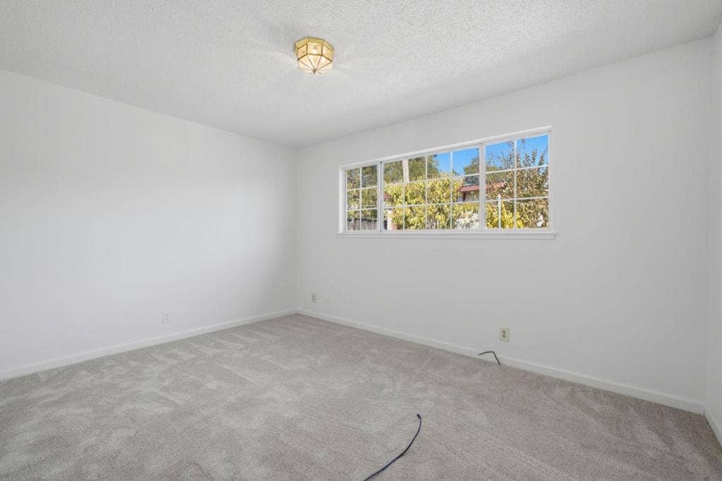 212 Pamela Avenue, San Jose, CA 95116 212 Pamela Avenue, San Jose, CA 95116