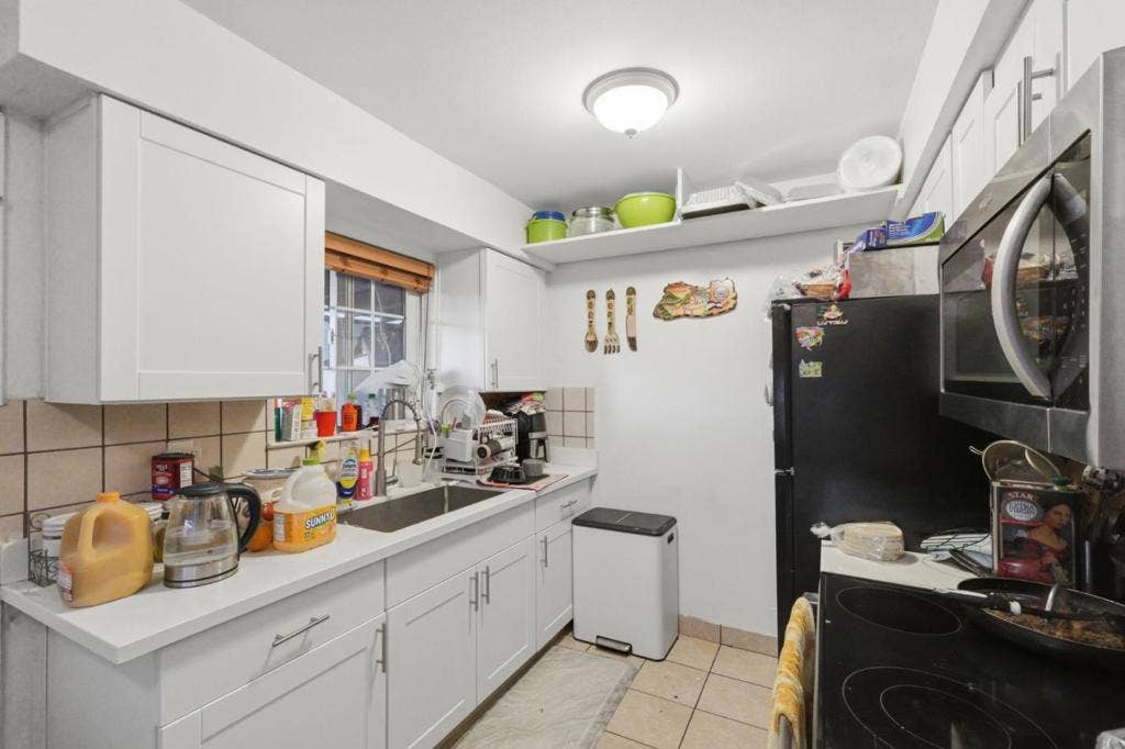 212 Pamela Avenue, San Jose, CA 95116 212 Pamela Avenue, San Jose, CA 95116
