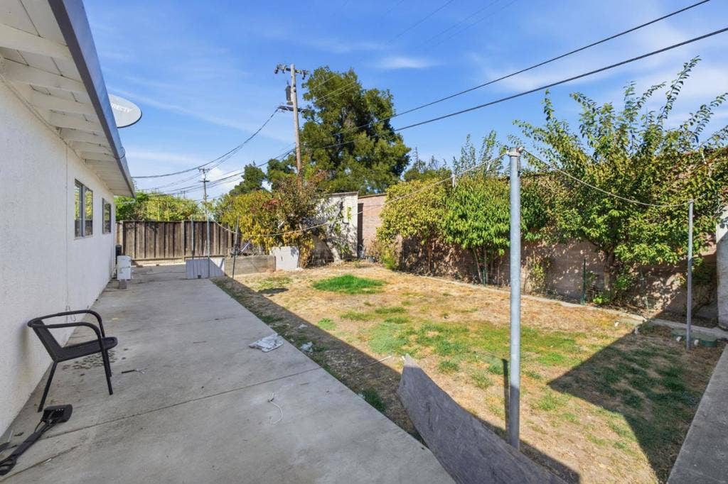 212 Pamela Avenue, San Jose, CA 95116 212 Pamela Avenue, San Jose, CA 95116