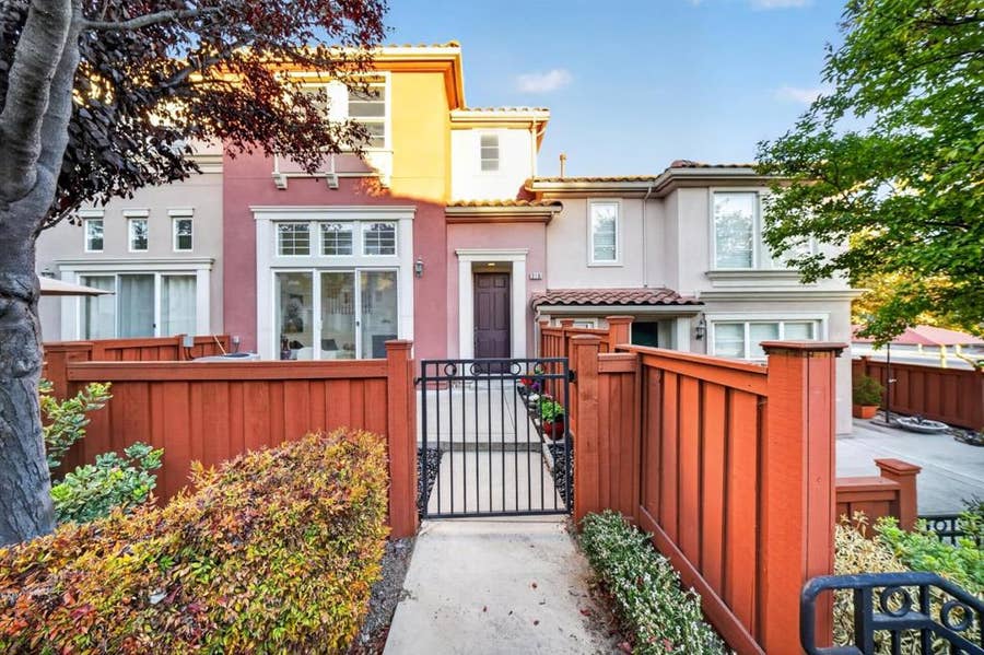 Property photo for 318 Vista Roma Way, San Jose, CA