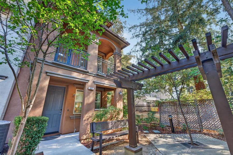 Property photo for 527 Bellezza Place, San Jose, CA