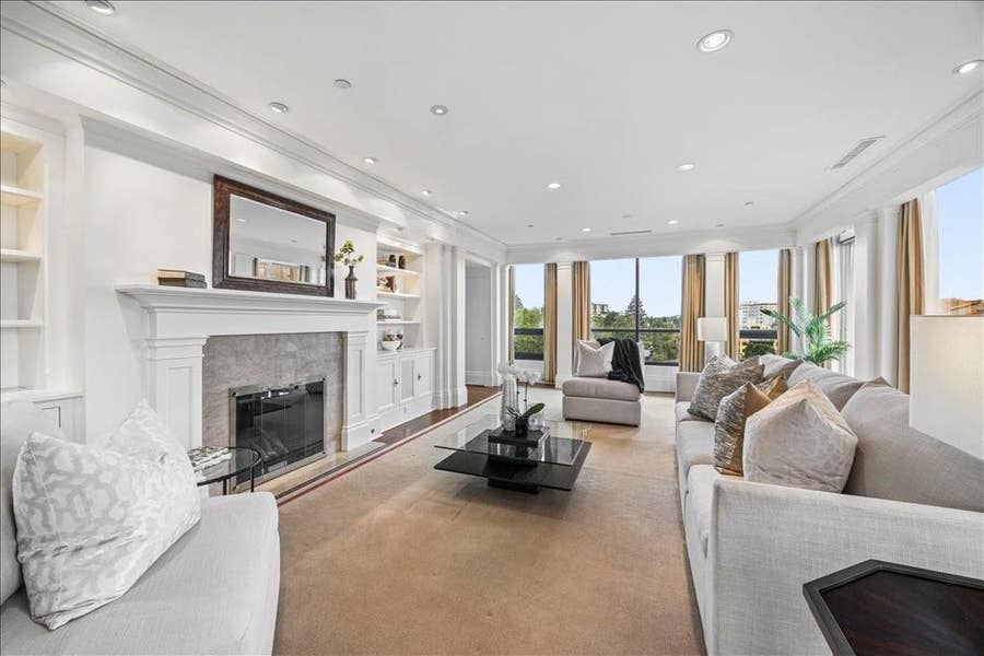 Property photo for 20 W 3rd Avenue, #601, San Mateo, CA