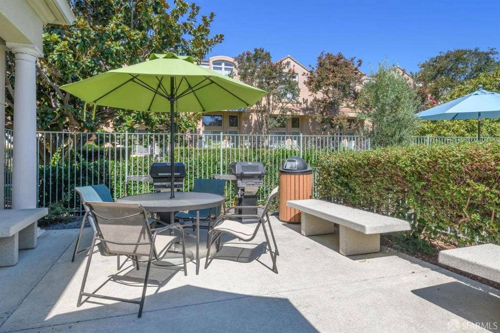 168 Campbell Drive, Mountain View, CA 94043