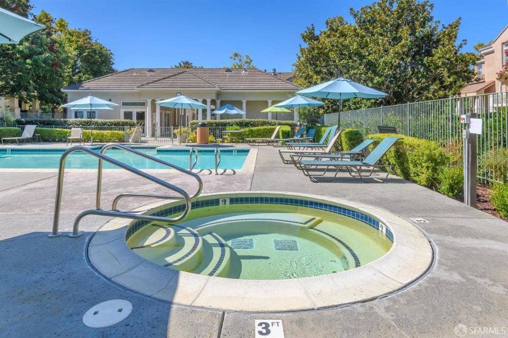 168 Campbell Drive, Mountain View, CA 94043