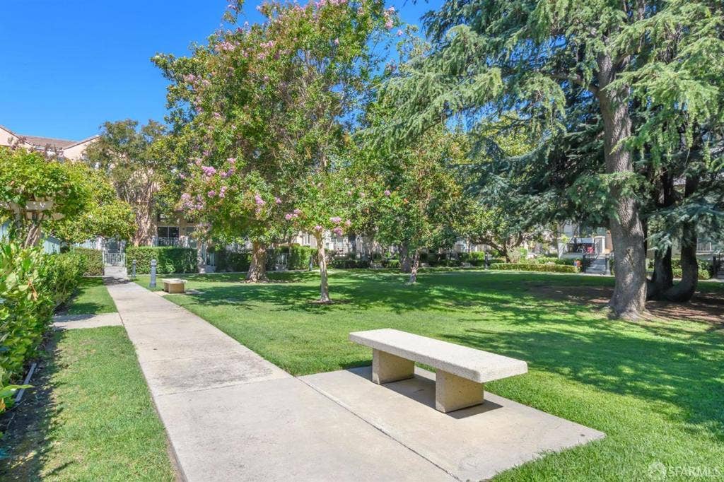 168 Campbell Drive, Mountain View, CA 94043