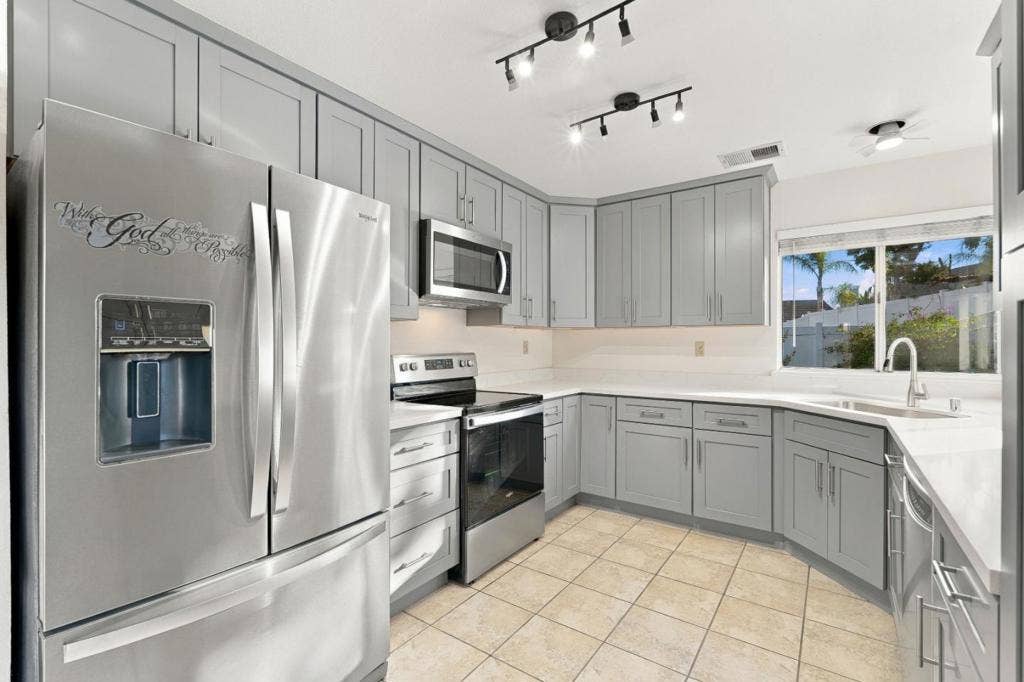 4159 Blossom Court, Oakley, CA 94561 4159 Blossom Court, Oakley, CA 94561