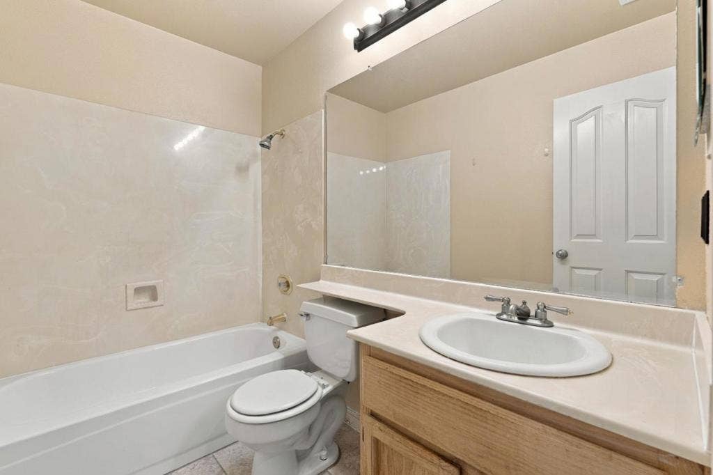 4159 Blossom Court, Oakley, CA 94561 4159 Blossom Court, Oakley, CA 94561